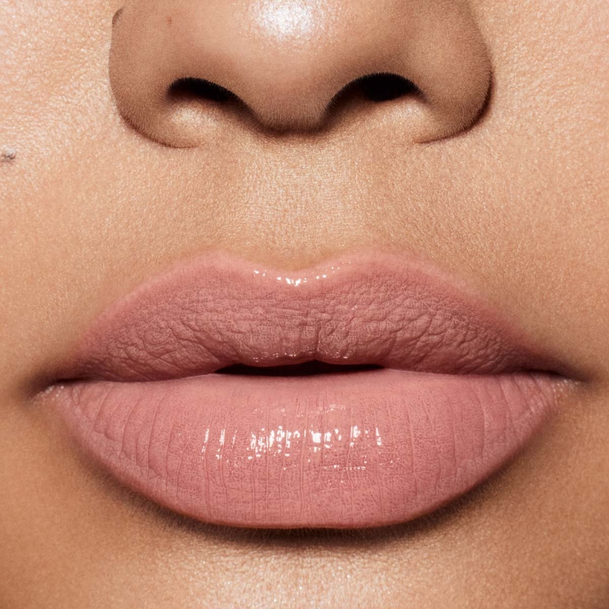 GLOSS BOMB STIX (BARRA DE LABIOS DE BRILLO INTENSO)